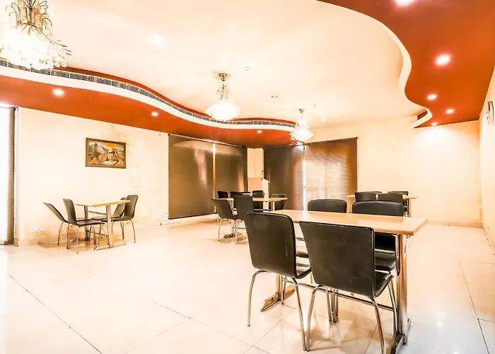 Fabhotel Conclave Boutique New Delhi